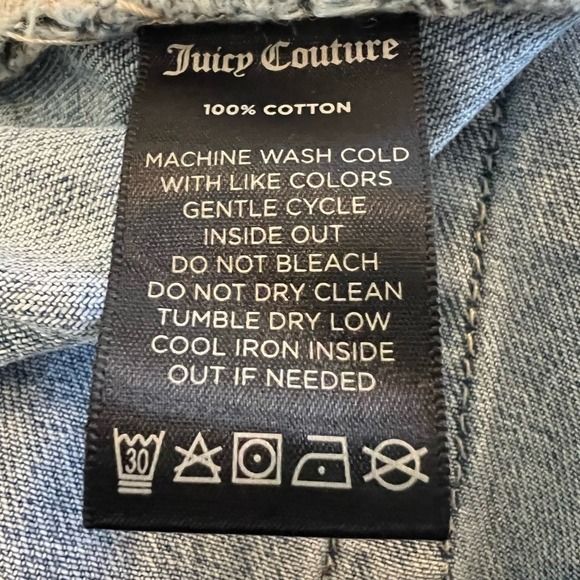 JUICY‎ COUTURE DISTRESSED REALXED FIT DENIM SHORTS IN LIGHT WASH NWT WOMEN'S 26 - Picture 15 of 15